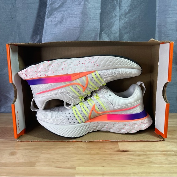 NEW Nike React Infinity Run Flyknit 2 White Neon Running Shoes Women's 5.5 - Picture 6 of 7